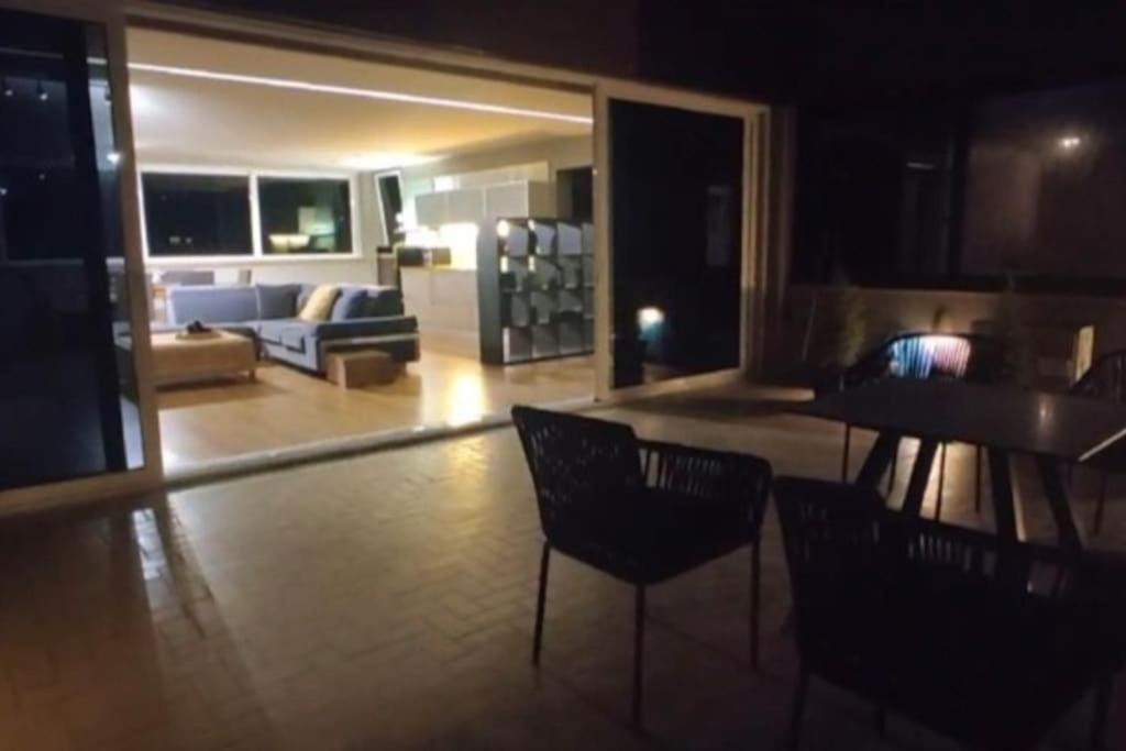 Luxury Loft By Boy Apartment Patras Exterior foto